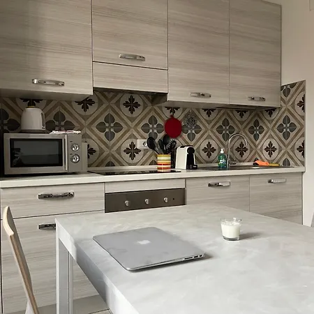 Apartamento Rosso Mxp E Maggiore Aeroporto A 7 Min *