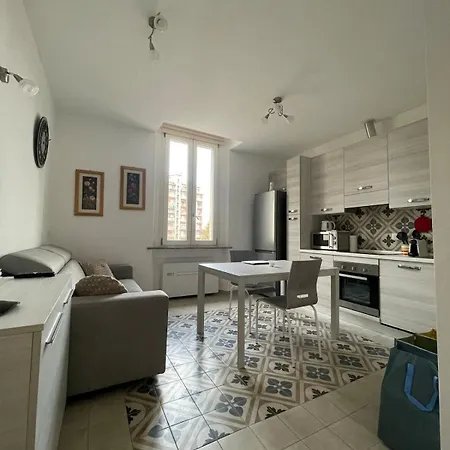Apartamento Rosso Mxp E Maggiore Aeroporto A 7 Min *